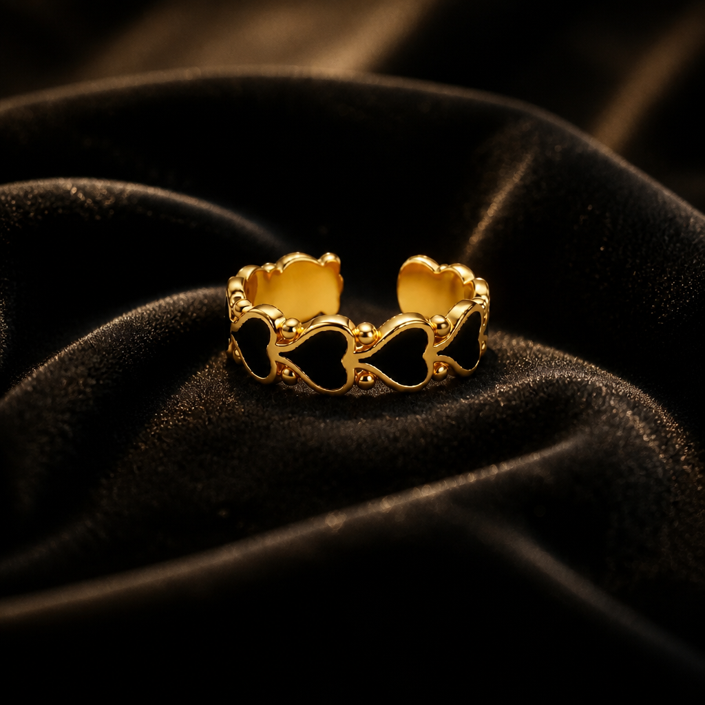 Noir Heart Statement Ring