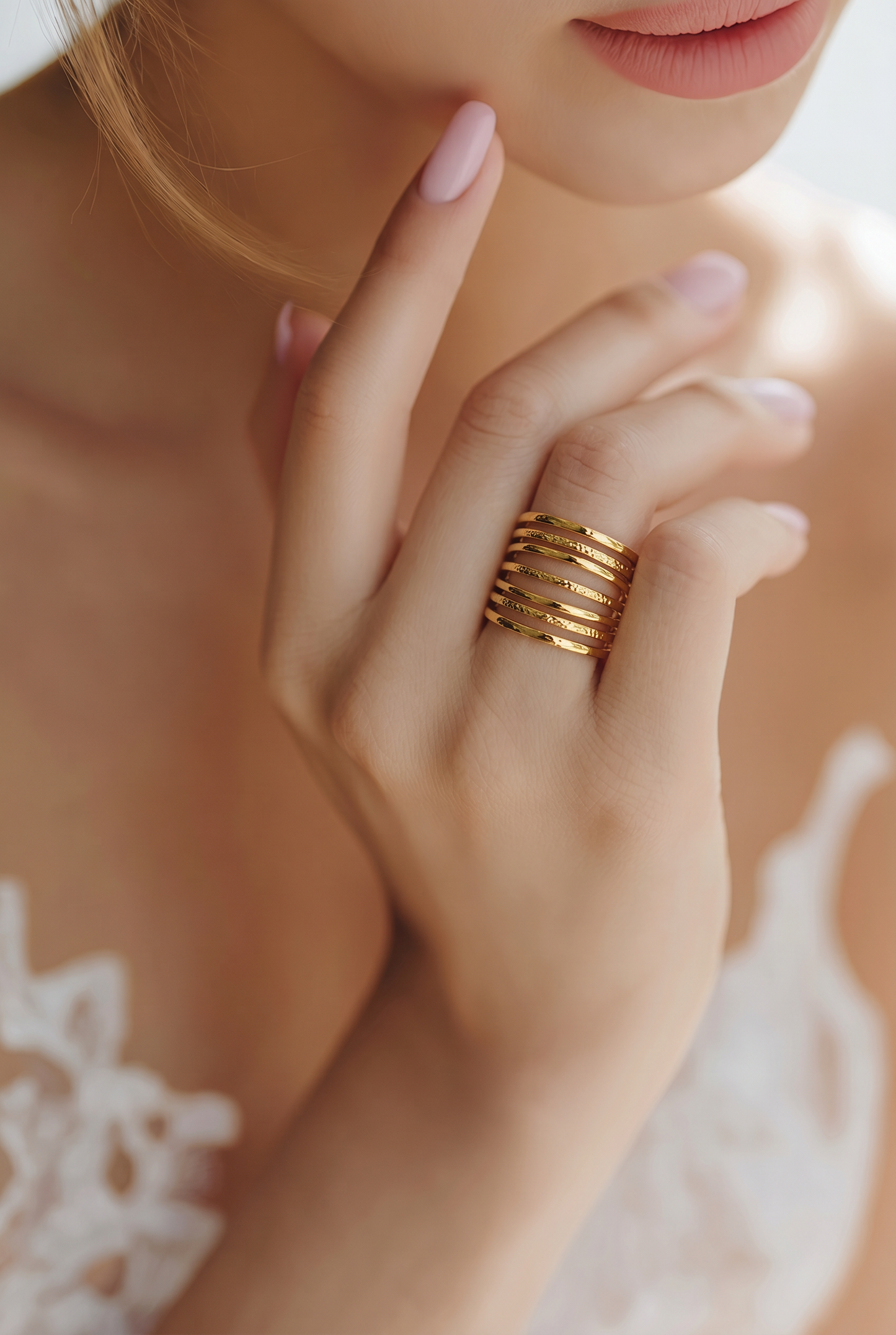 Goldea Aurora Multi-Band Ring