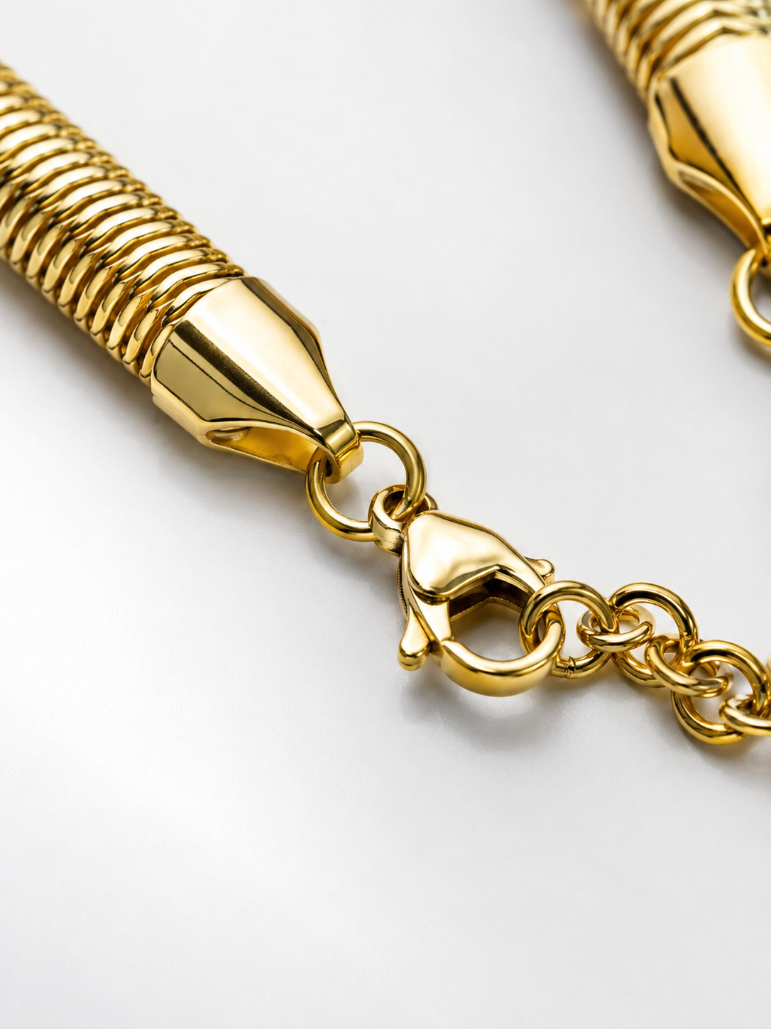 Goldea Serpentina Herringbone Bracelet