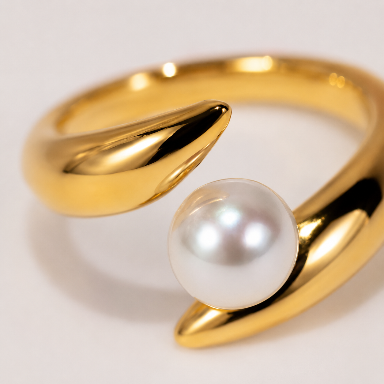Goldea Pearl Embrace Open Ring
