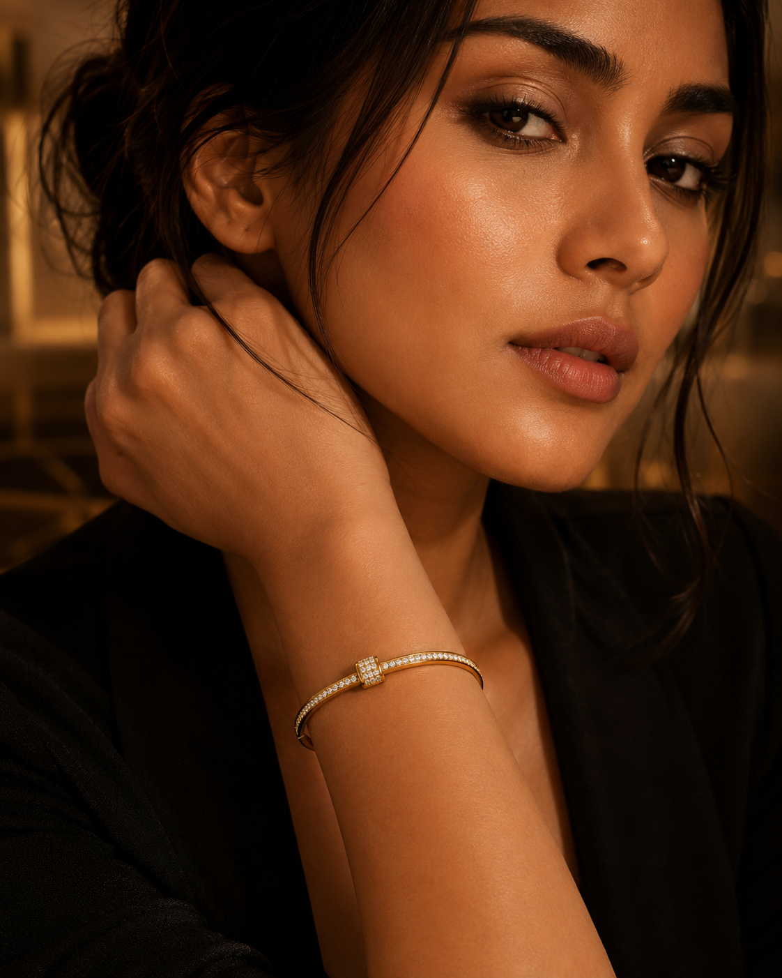 Lumière Crystal Bangle